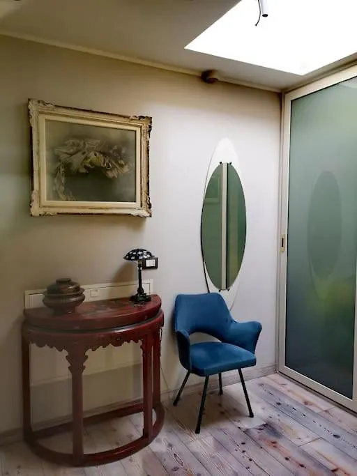Centrale-Luxury Apartment With Garden Terrace ミラノ