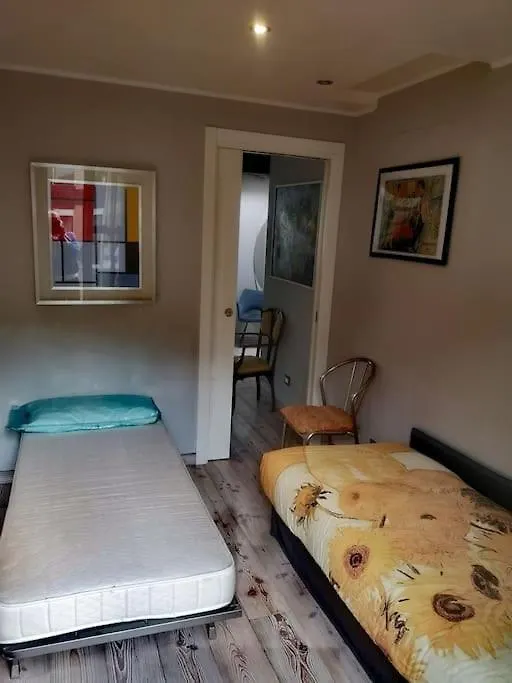 Centrale-Luxury Apartment With Garden Terrace Milan