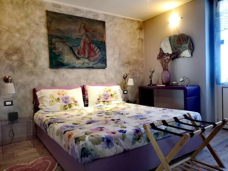 Centrale-Luxury Apartment With Garden Terrace Milan