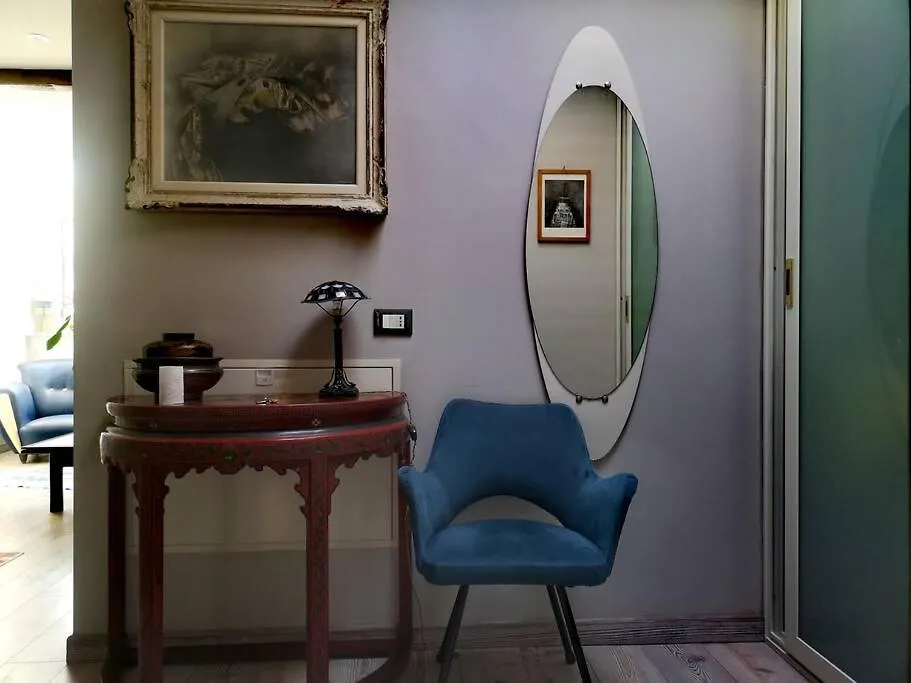 Centrale-Luxury Apartment With Garden Terrace Milan Italy